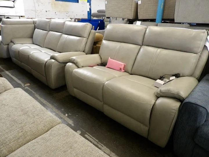 Sofa #2806 at Alec's clearance warehouse, Bolton