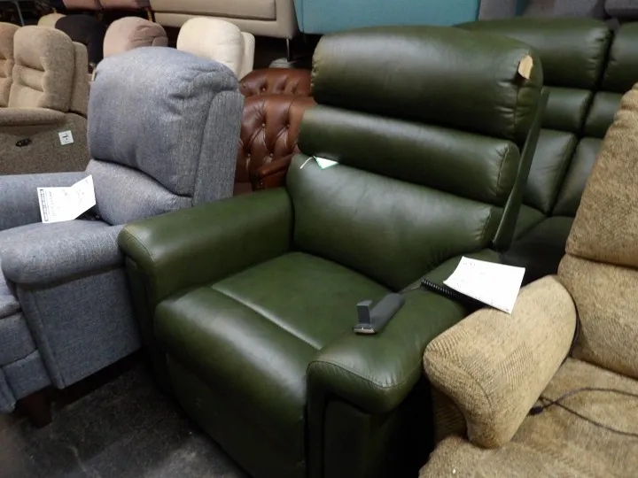 Sofa #2795 at Alec's clearance warehouse, Bolton