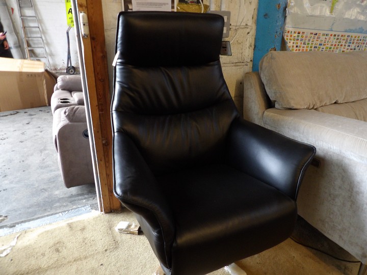 Sofa #3824 at Alec's clearance warehouse, Bolton