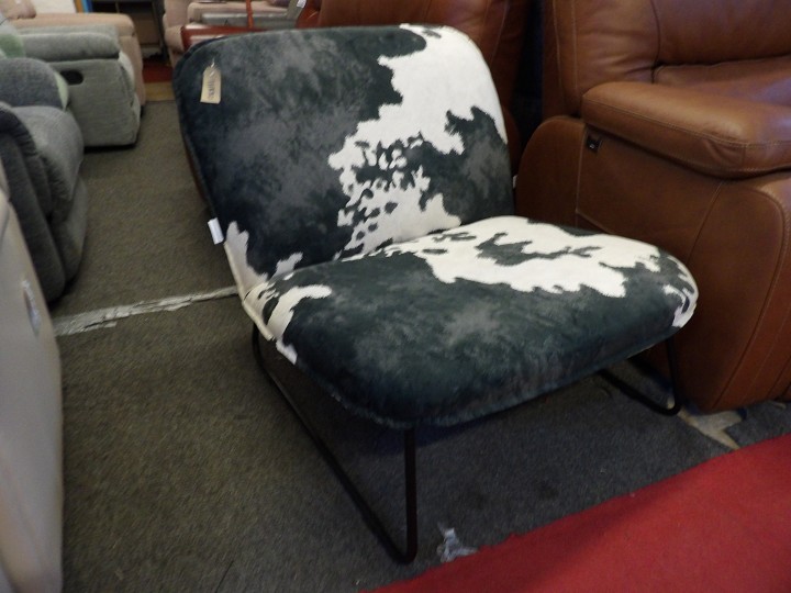 Sofa #3820 at Alec's clearance warehouse, Bolton