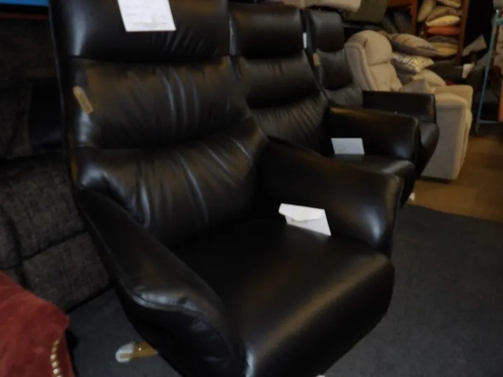 Sofa #3662 at Alec's clearance warehouse, Bolton