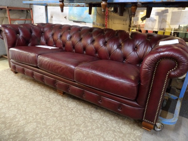 Sofa #4085 at Alec's clearance warehouse, Bolton