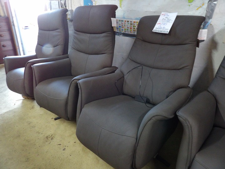 Sofa #2524 at Alec's clearance warehouse, Bolton