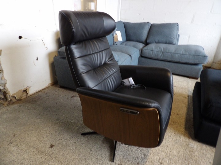 Sofa #2284 at Alec's clearance warehouse, Bolton