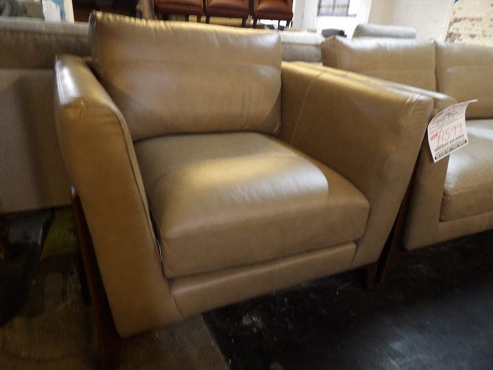 Sofa #786 at Alec's clearance warehouse, Bolton