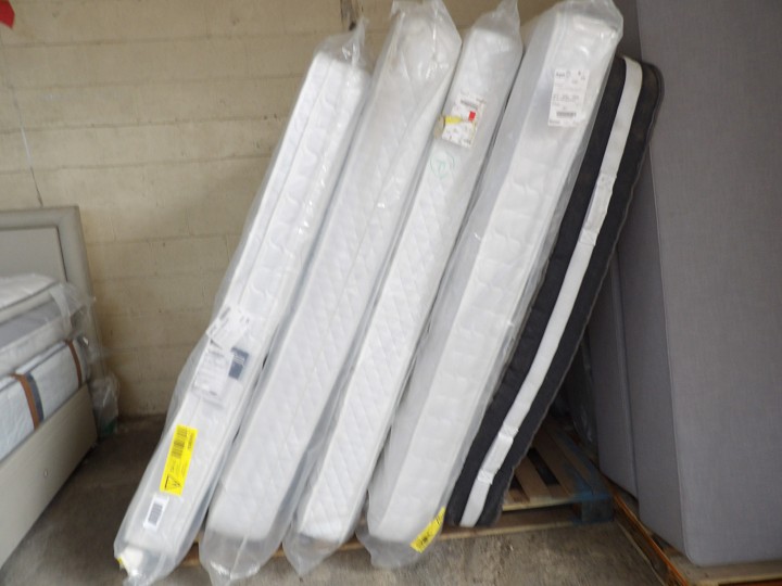 Sofa #659 at Alec's clearance warehouse, Bolton