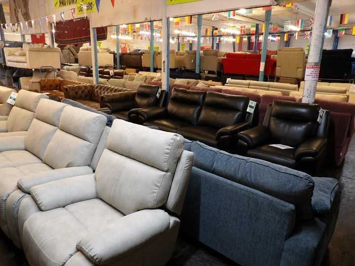 Sofa #992 at Alec's clearance warehouse, Bolton