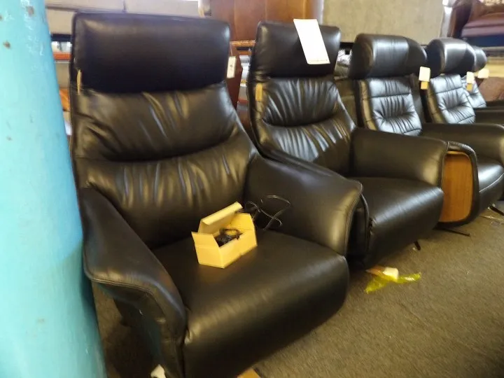 Sofa #859 at Alec's clearance warehouse, Bolton