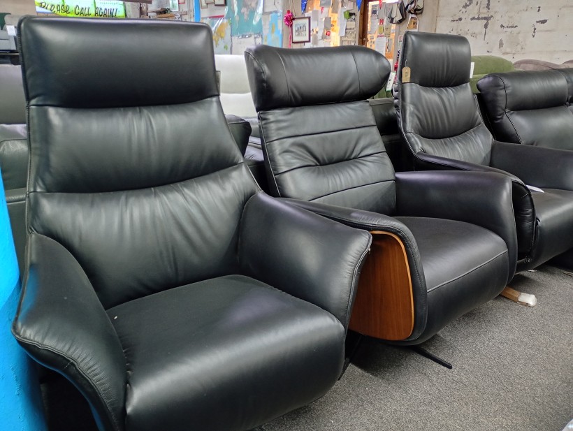 Sofa #295 at Alec's clearance warehouse, Bolton